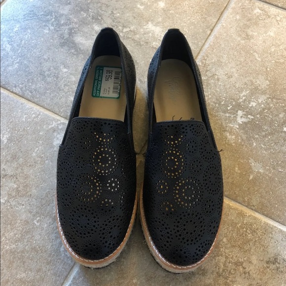 Crown Vintage Platform Loafers - Picture 3 of 4